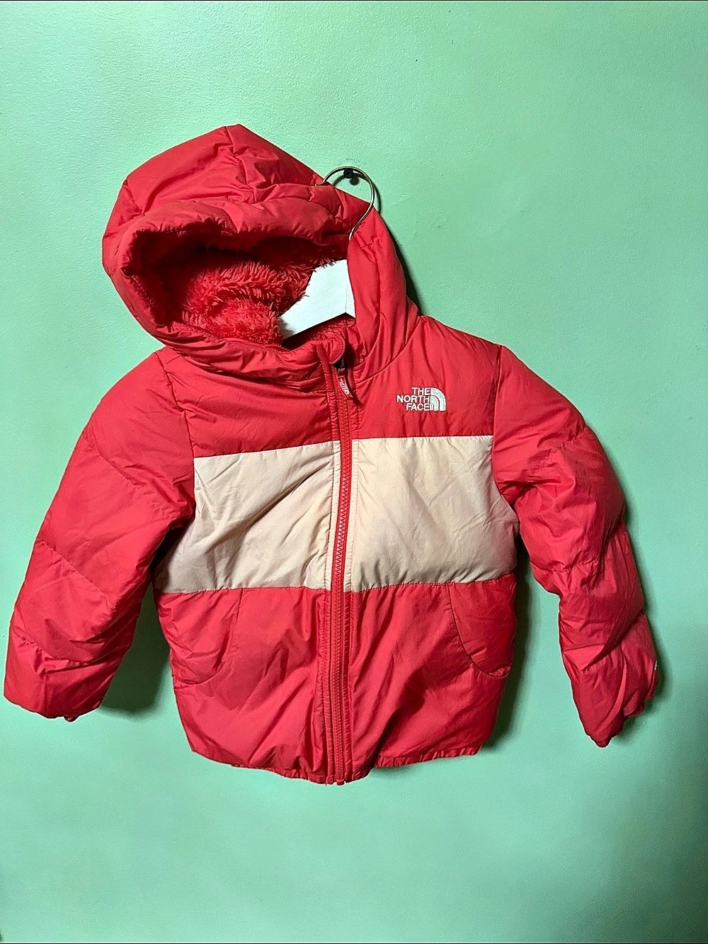 The North Face  550 color Pink size 5T